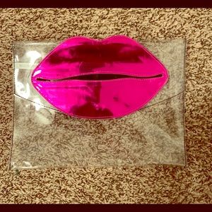Clear Lip Vinyl Clutch